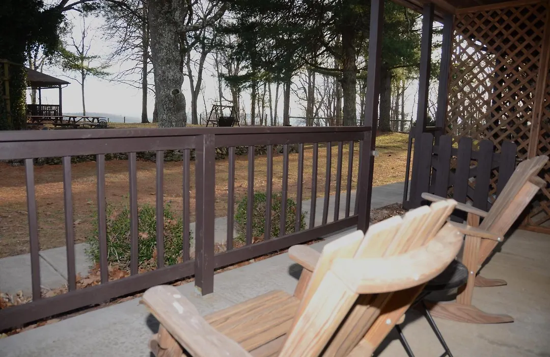 Bent Mountain Lodge-1